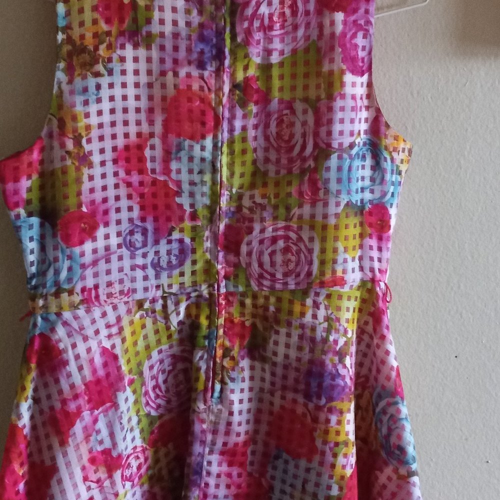 Girl's flower dress